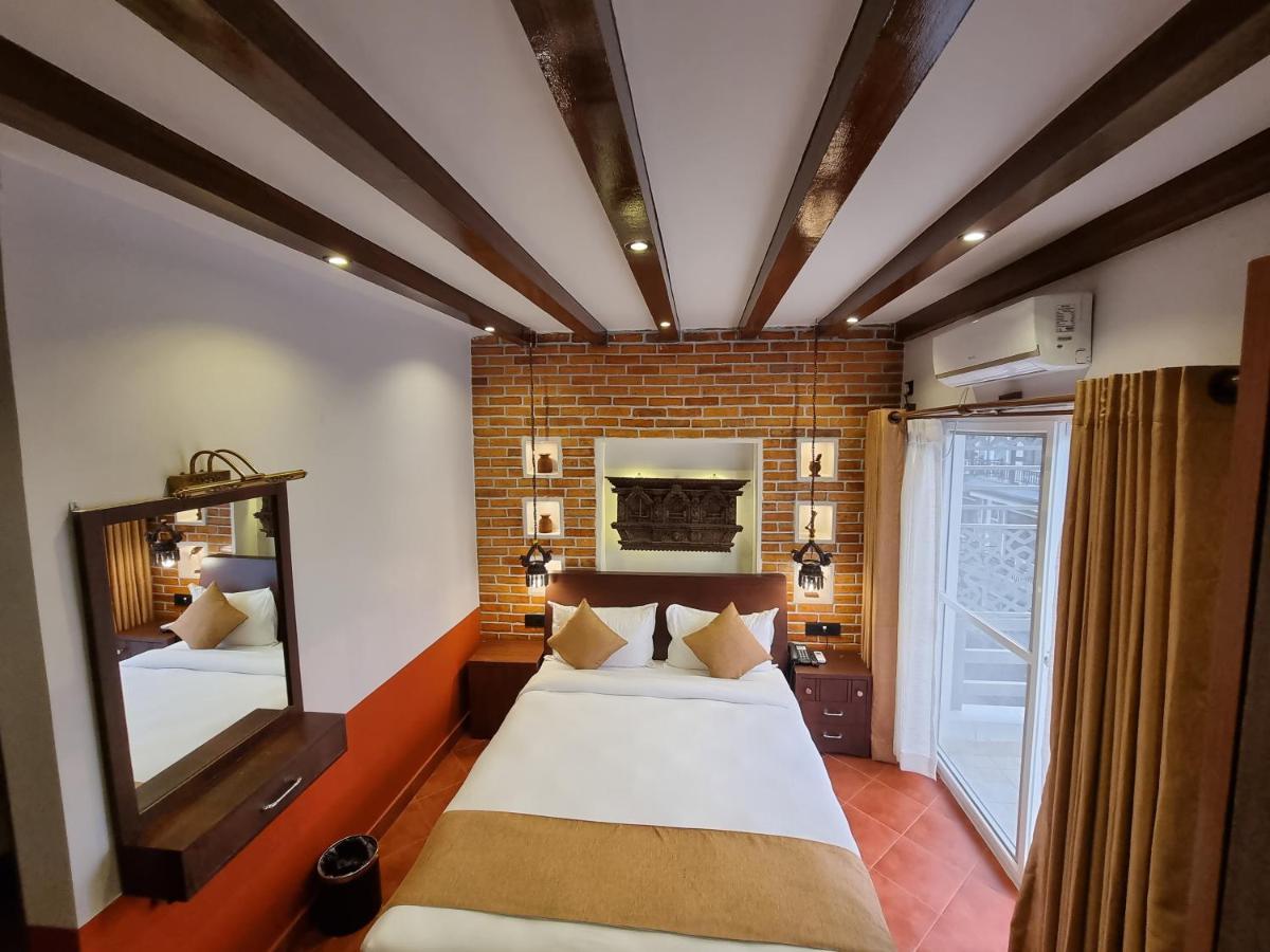 Chautari Boutique Hotel Pokhara Exterior foto